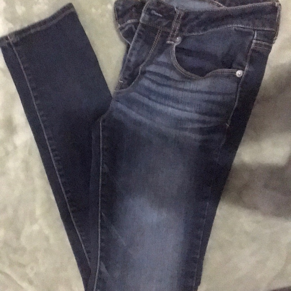 American Eagle super stretch size 6 regular jeans